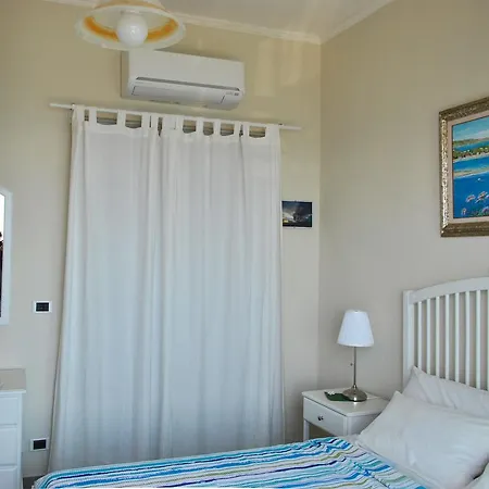 Taorminaxos Wonderful Seaview Lägenhet