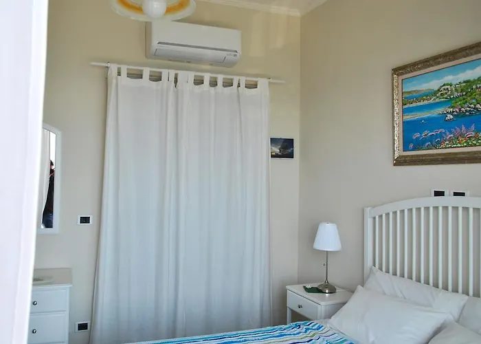 Taorminaxos Wonderful Seaview Apartment